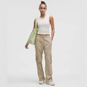 Lululemon Dance Studio Relaxed-Fit Mid-Rise Cargo Pants in Sheer Oak